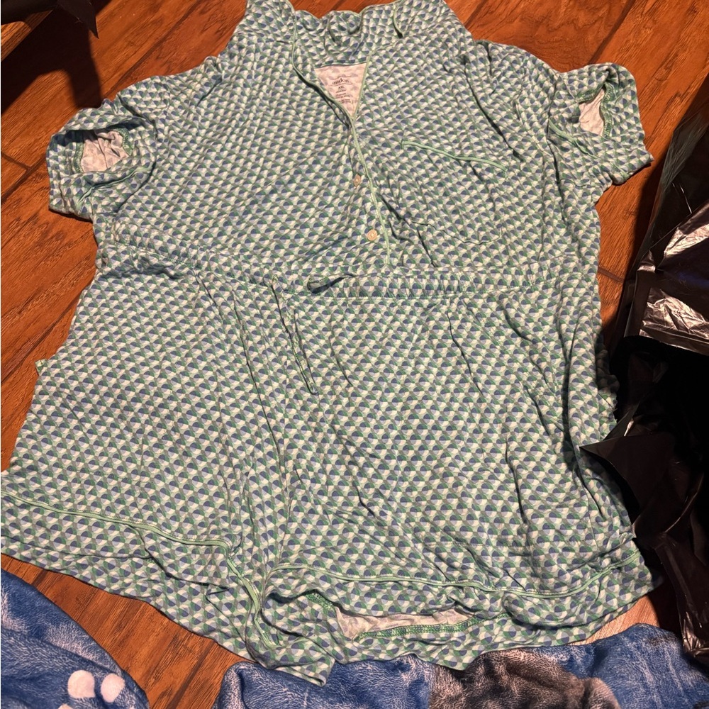 Auden Green and White Button Down Shirt